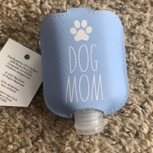 hand sanitizer holder with bottle
